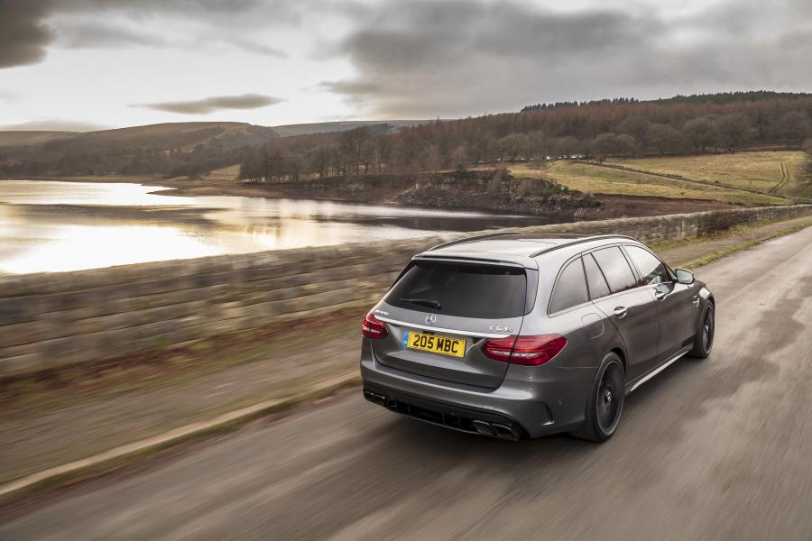  Mercedes-AMG C63 S Estate (S205) 2018 года  (UK) (фото 16 из 36)